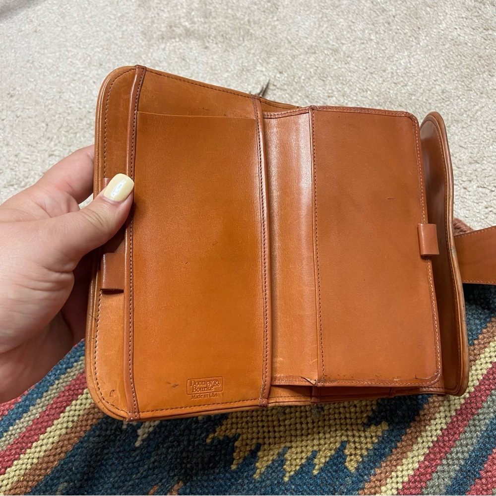 Dooney & Bourke Green and Brown Leather Wallet - Picture 6 of 7